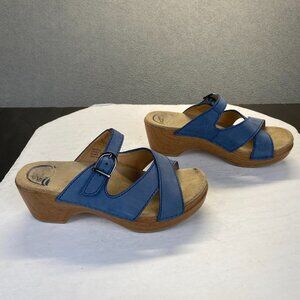 Dansko Women's Susie Platform Cork‎ Wedge Sandal,Buckle, Blue Size 36,Clog
